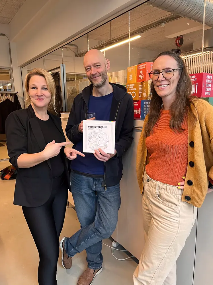 Forfattere og udgivelse